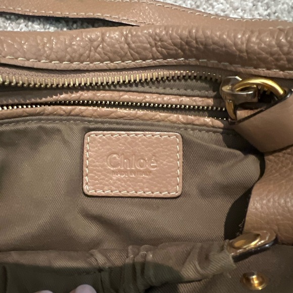 Chloe small Marcie bag in grained leather. Pre-loved, in excellent condition. - Picture 6 of 15